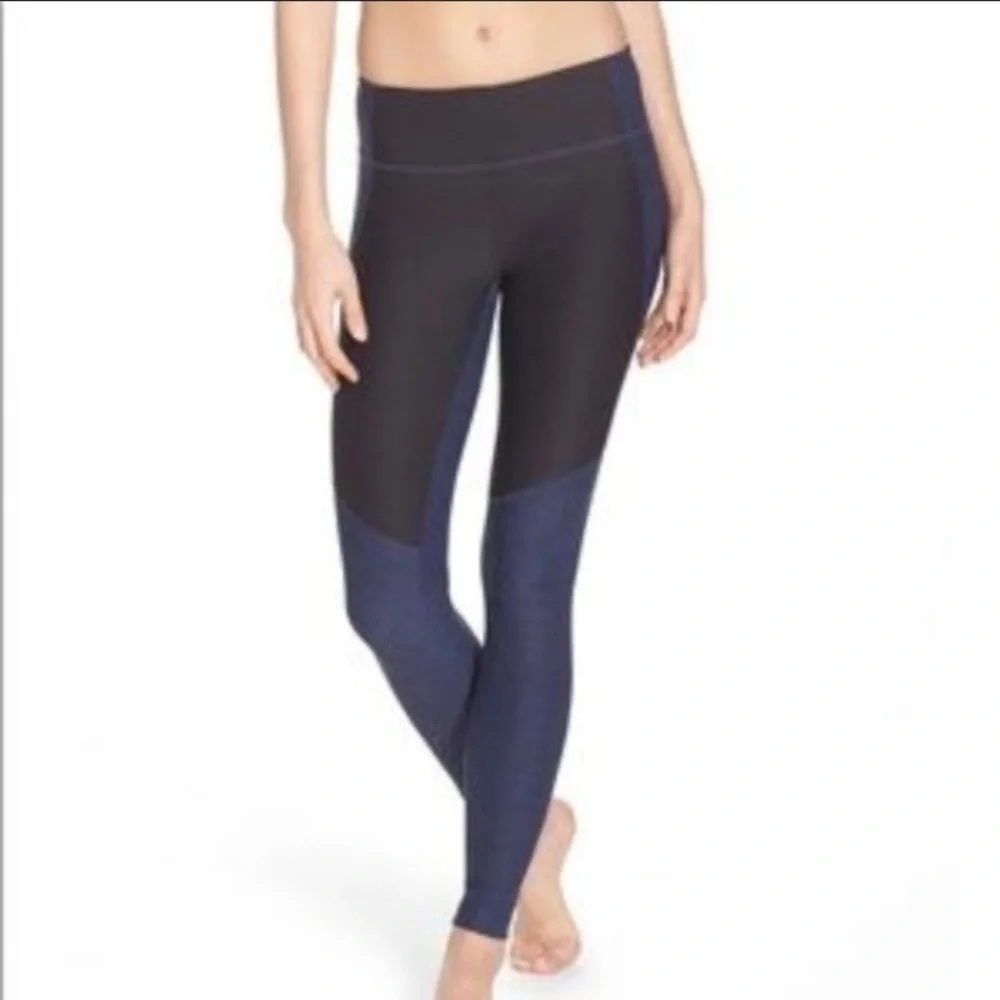 Outdoor Voices two-tone colorblock blue black Leggings 47154